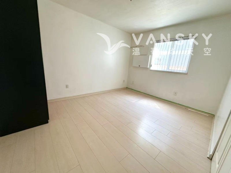 250625195217_bedroom 1.jpg